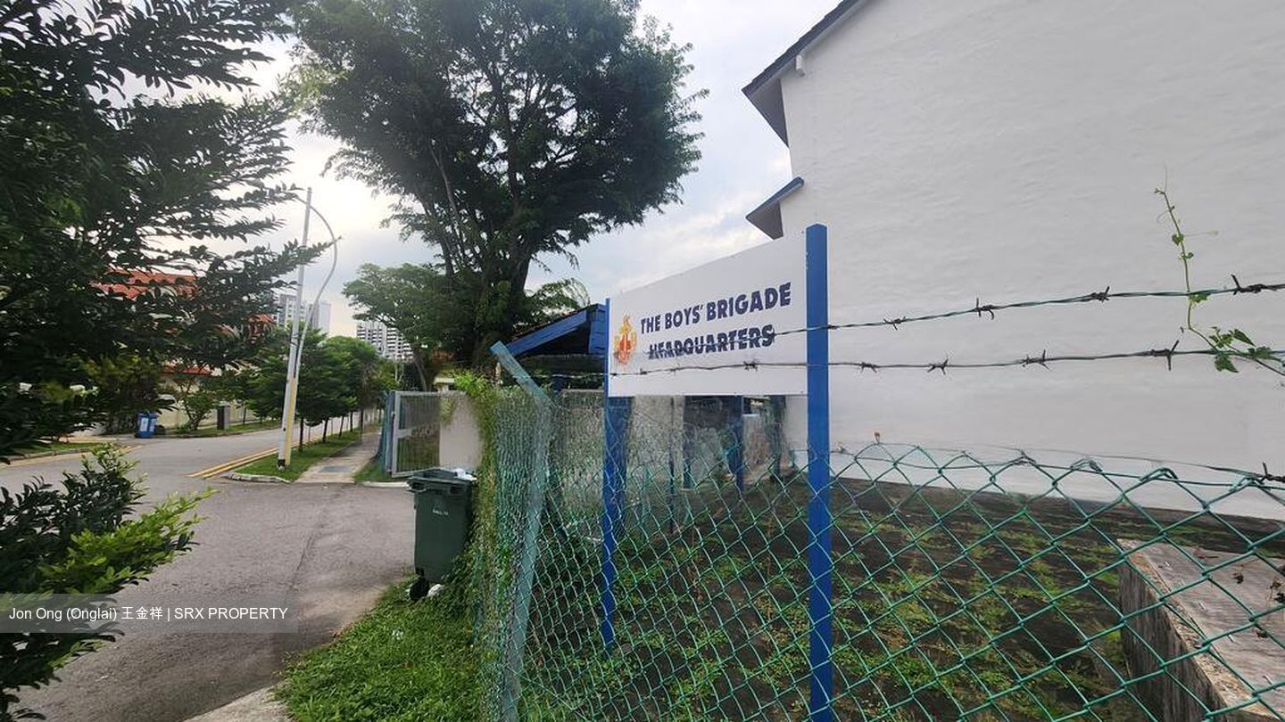 Jalan Kemboja (D13), Terrace #453975611